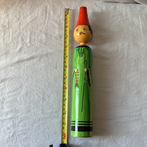 Vintage Hand Painted Wooden Spindle Doll - Picture 6 of 10